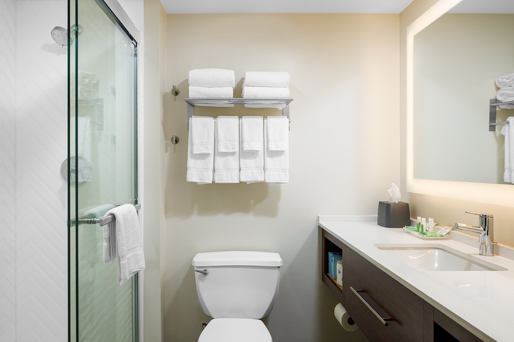 Holiday Inn Cleveland by IHG - photo 17