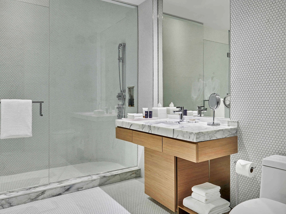 Sls Lux Brickell - photo 13