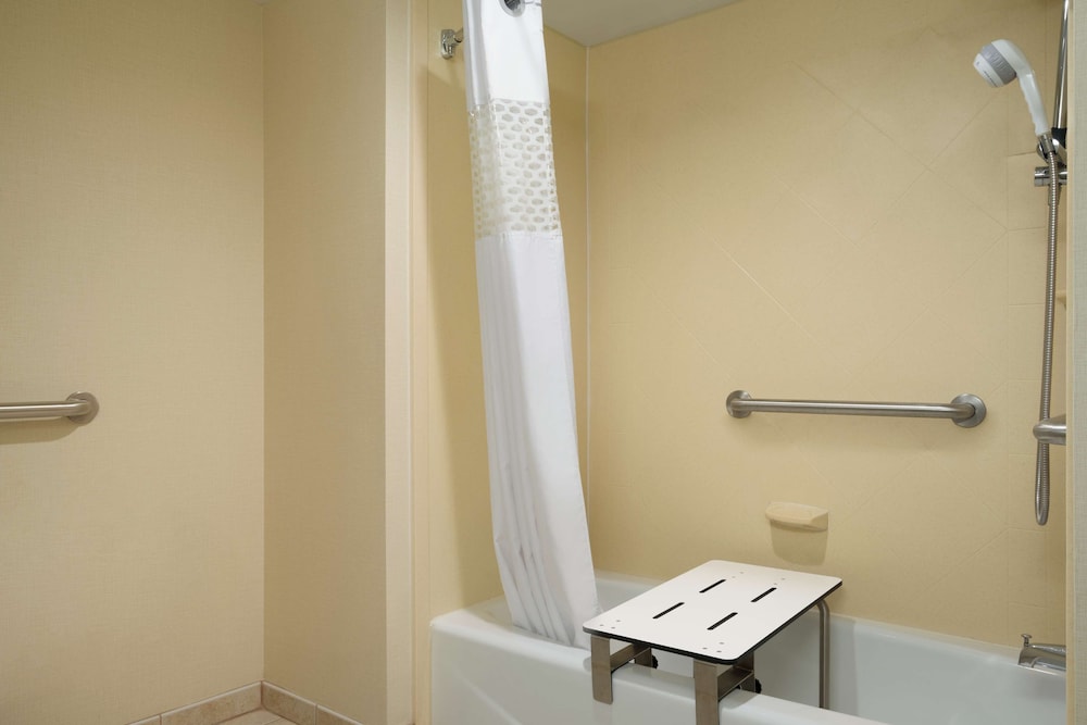 Hampton Inn Lehighton Jim Thorpe - photo 16