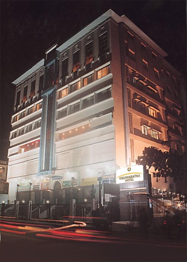 Vishwaratna Hotel — hotel in Guwahati
