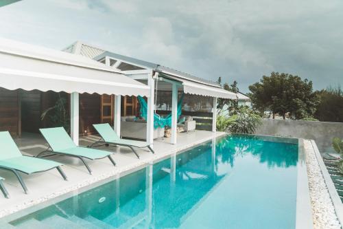 Silverfish Lodge villa accès plage — 4-Star Luxury Hotel in Saint-Francois, Guadeloupe