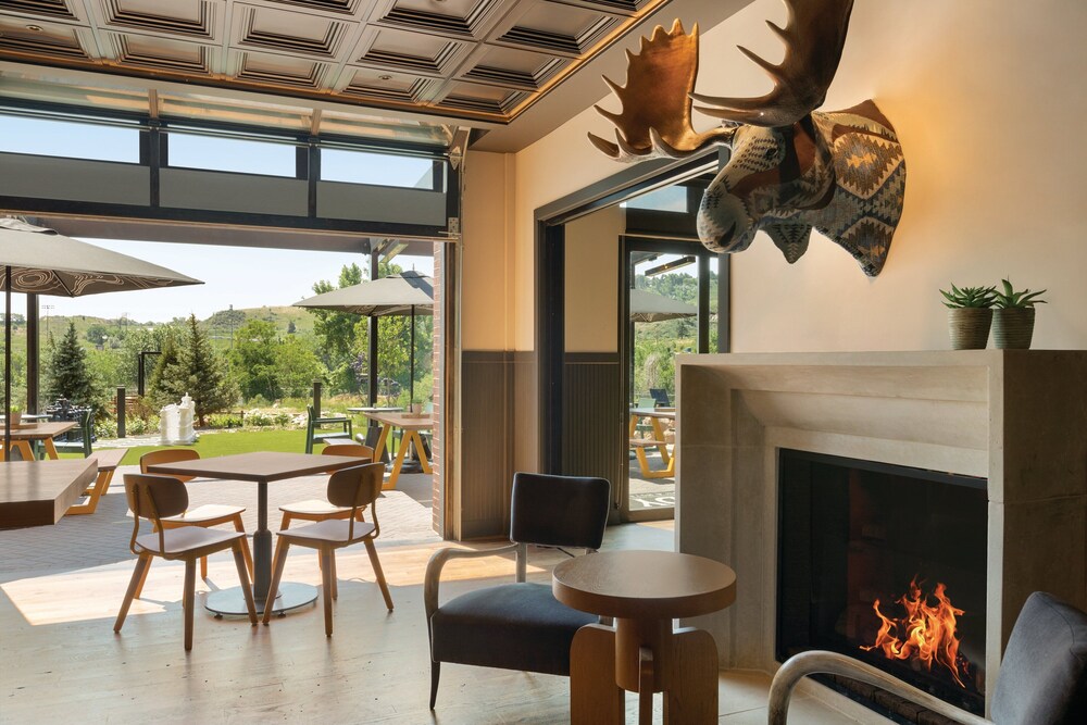 The Eddy Taproom & Hotel - photo 56