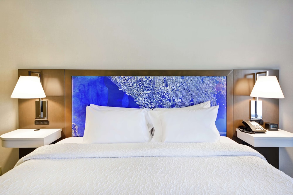 Hampton Inn Seattle Southcenter - photo 14