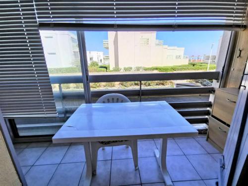 Résidence HAWAI 1 Maisons & Villas pour 4 Personnes 24 — 4-Star Luxury Hotel in Leucate, France