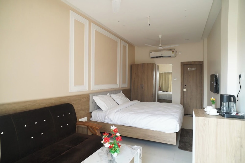 The Manthan Hotel City View — Fyzabad — photo 5