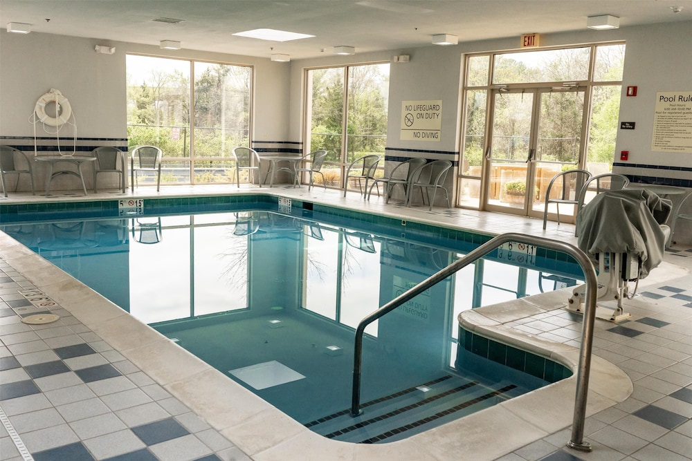 Hampton Inn & Suites Leesburg - photo 26