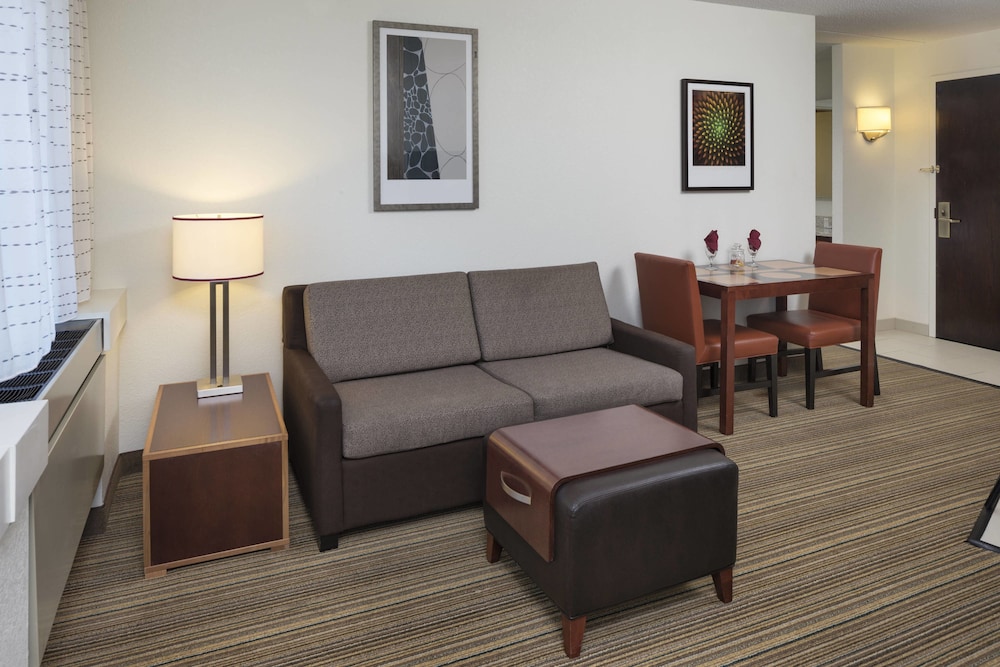 Residence Inn by Marriott Minneapolis Edina - photo 23