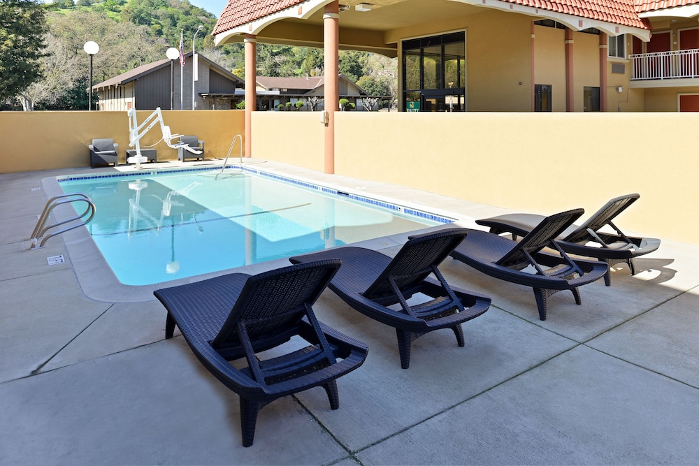Motel 6 Martinez CA - photo 27