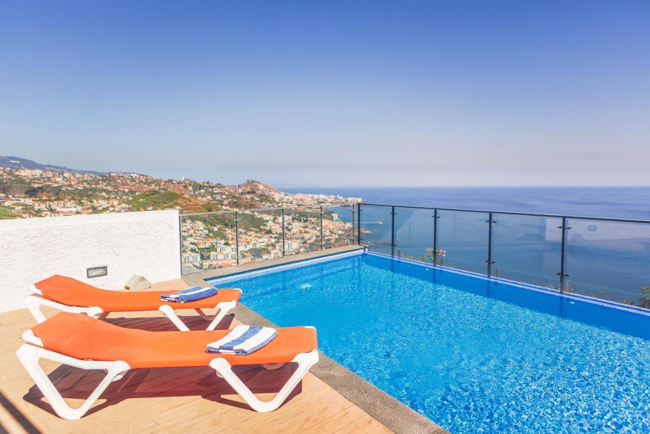 Villa Amplitude — 4-Star Luxury Hotel in Camara De Lobos, Portugal