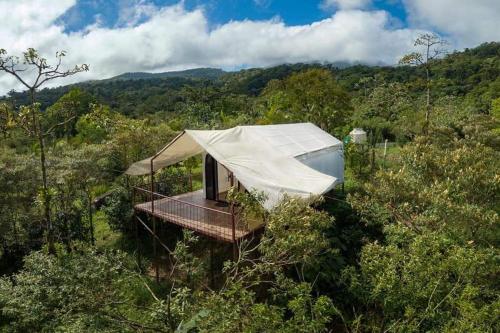 Garza del Sol Glamping Buganvilia in San Rafael, Costa Rica