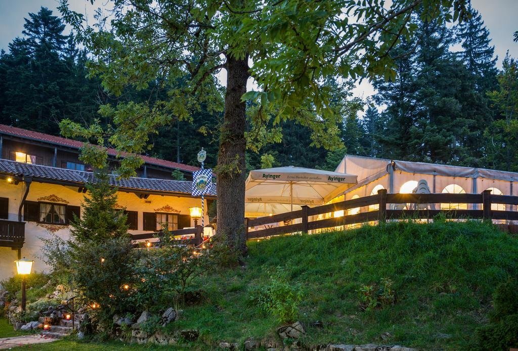 Schliersberg Alm - carbon neutral hotel in Schliersee