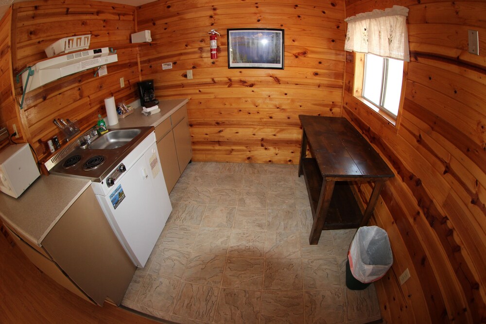 Crater Lake Resort - photo 29