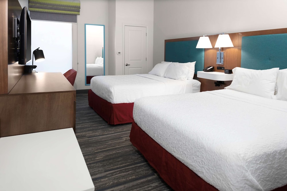 Hampton Inn by Hilton Concord Bow - photo 8