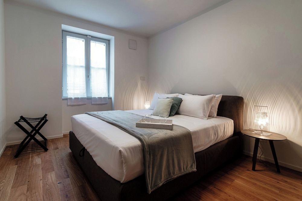 Marinetti Suite 8 — 4-Star Luxury Hotel in Como, Italy