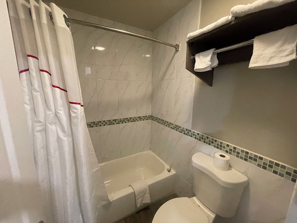 SimpleStay Suites Downtown San Bernardino - photo 16
