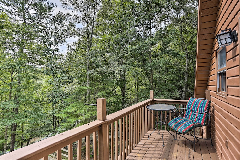 Ellijay Resort Cabin with Fire Pit Decks And Hot Tub - photo 6