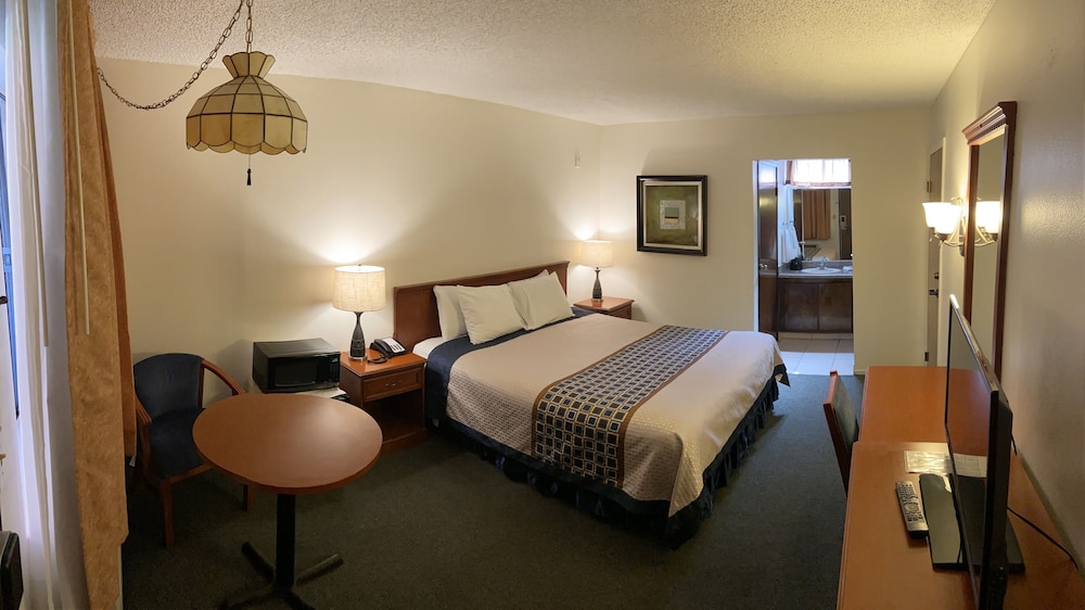 Vantage Point Inn Woodland Hills - photo 10