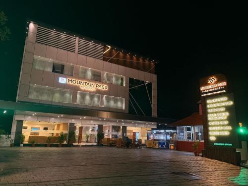 Mountain Pass Residency - carbon neutral hotel in Ooty