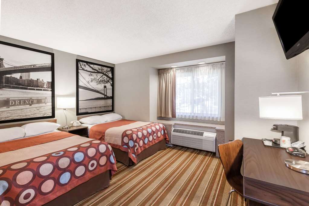Super 8 by Wyndham Schenectady Albany Area - photo 12