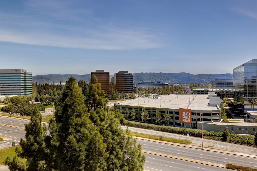 Embassy Suites by Hilton Santa Clara Silicon Valley - photo 33