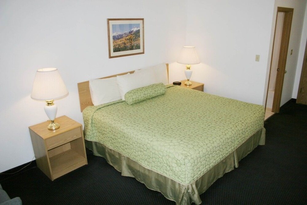 Pagosa Springs Inn & Suites - photo 7