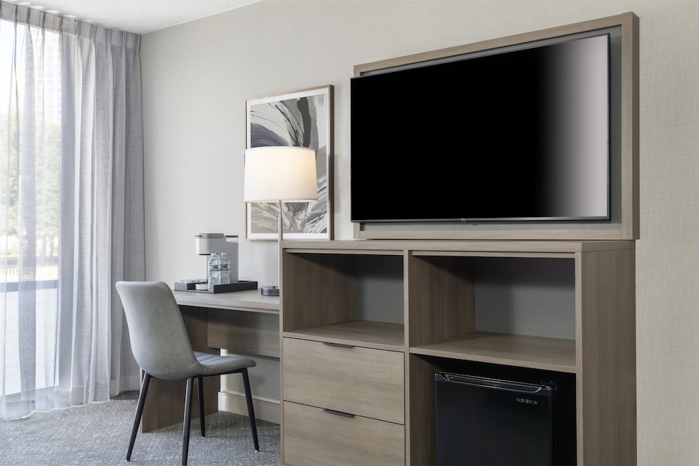 The Midtown Hotel - photo 7