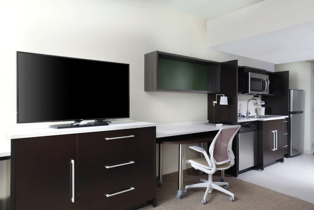Home2 Suites by Hilton Louisville Airport Expo Center KY - photo 7