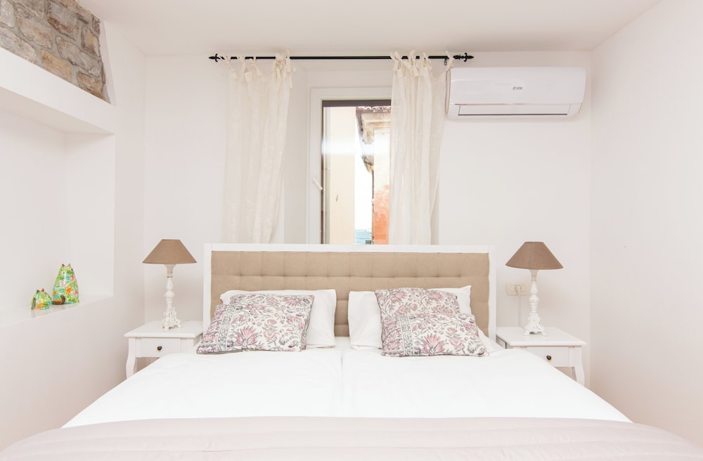 Apartments Elleon Piran by Locap Group — 4-Star Luxury Hotel in Piran, Slovenia