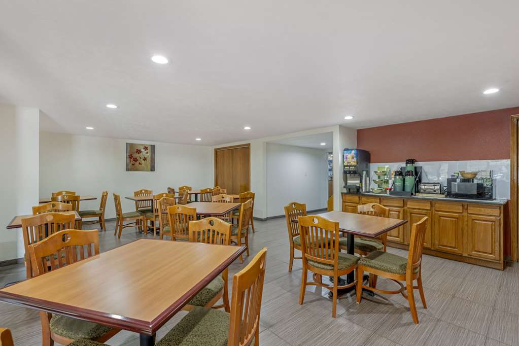 Quality Inn & Suites Lincoln South - photo 28