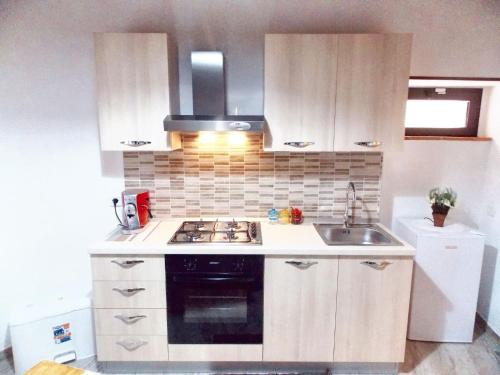 Spacious house in Frascineto with mountain view 130 m — Frascineto — photo 2