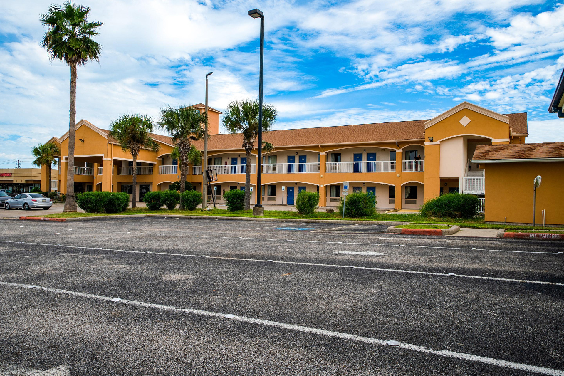 Motel 6 Galveston Seawall - photo 6