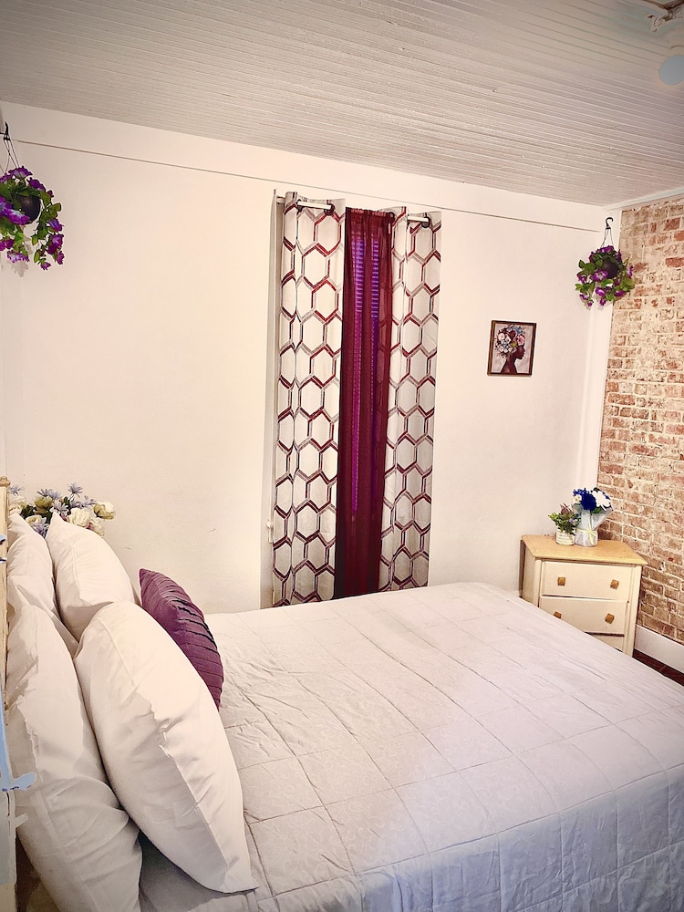 Bella's Boutique Hotel - photo 45