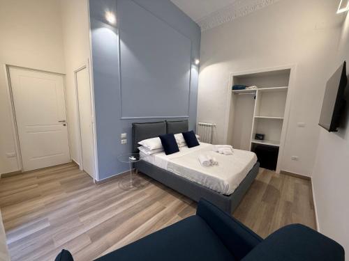 Sun Art Naples Rooms — 4-Star Luxury Hotel in Naples, Italy