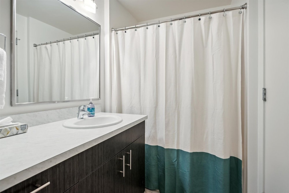 Violet Suites PDX - photo 104