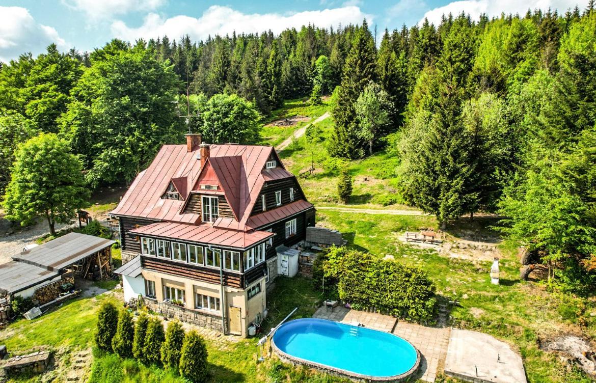 Horská Chata Gírová pet-friendly hotel Bukovec