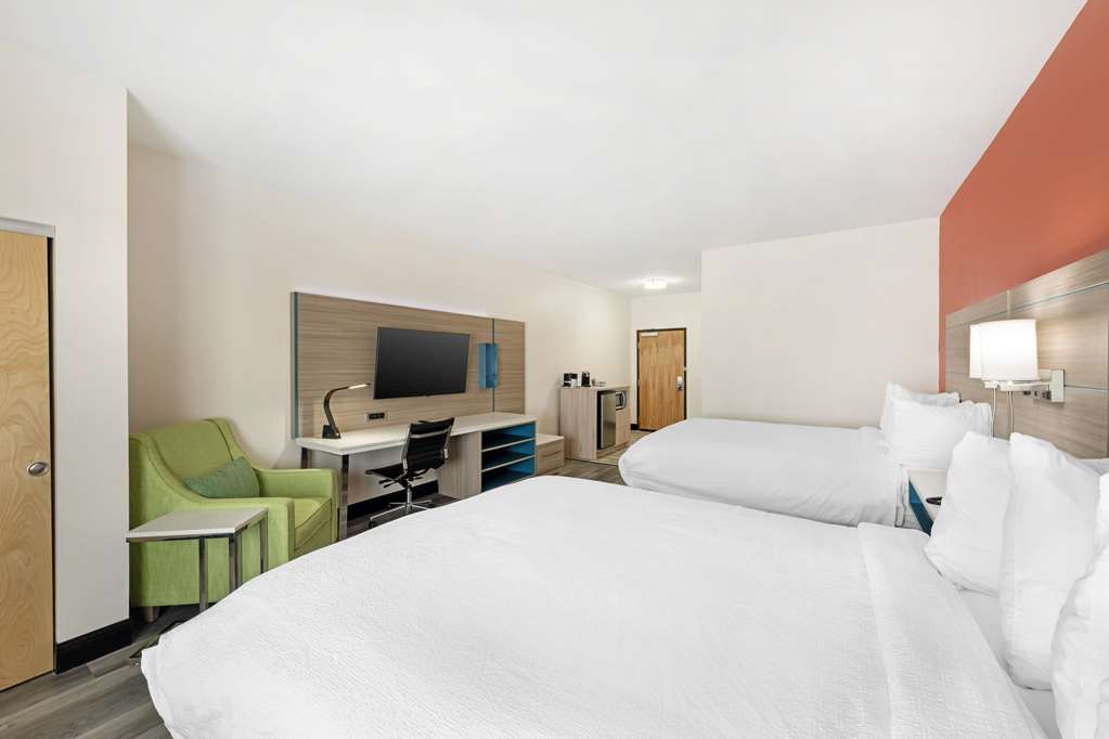 Best Western Plus Executive Residency Carlsbad Hotel - photo 46