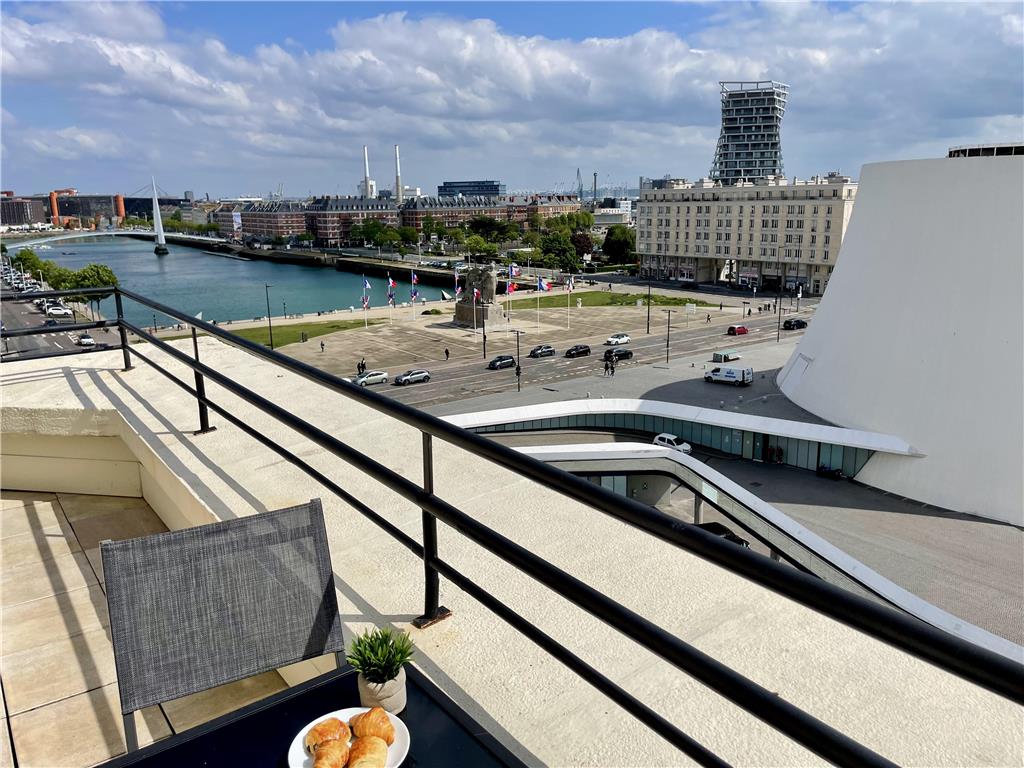 Best Western ARThotel in Le Havre, France