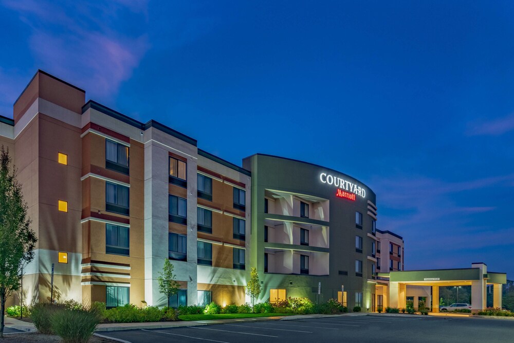 Courtyard by Marriott Wilkes Barre Arena - photo 25