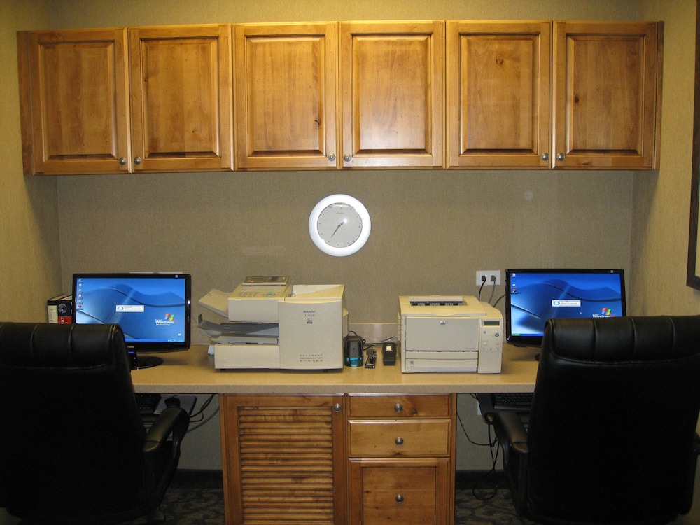 Hilton Garden Inn Bend - photo 89