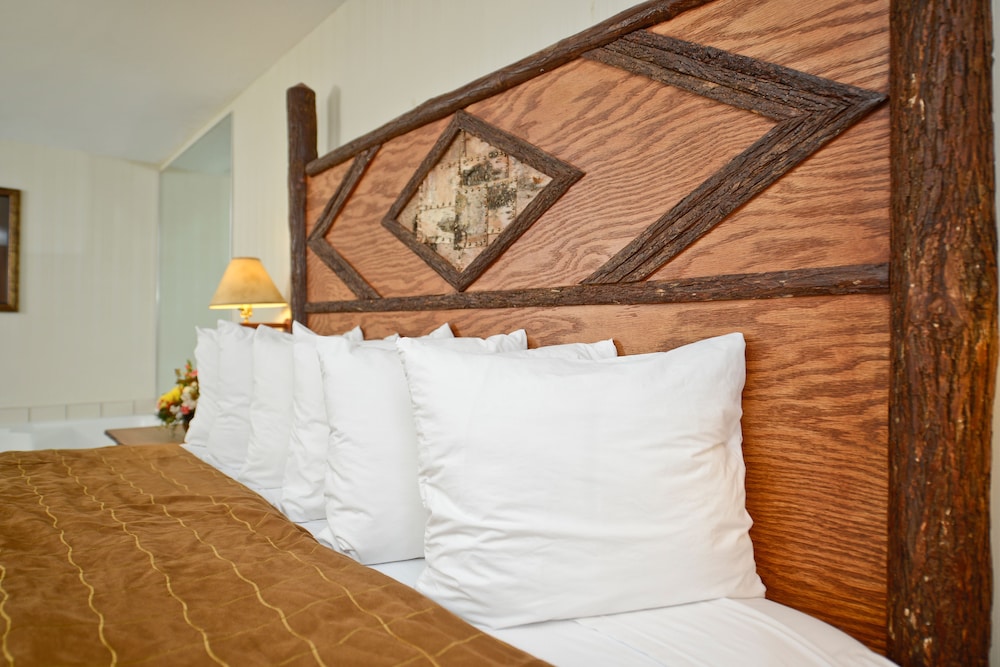 ClubHouse Inn West Yellowstone - photo 7