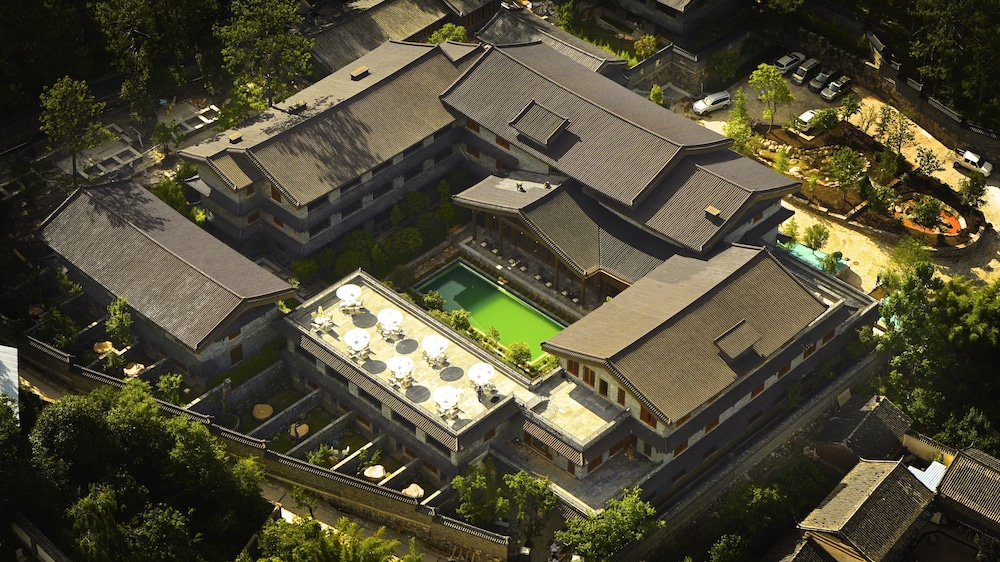 Songtsam Linka Lijiang — 4-Star Luxury Hotel in Lijiang, People's Republic of China