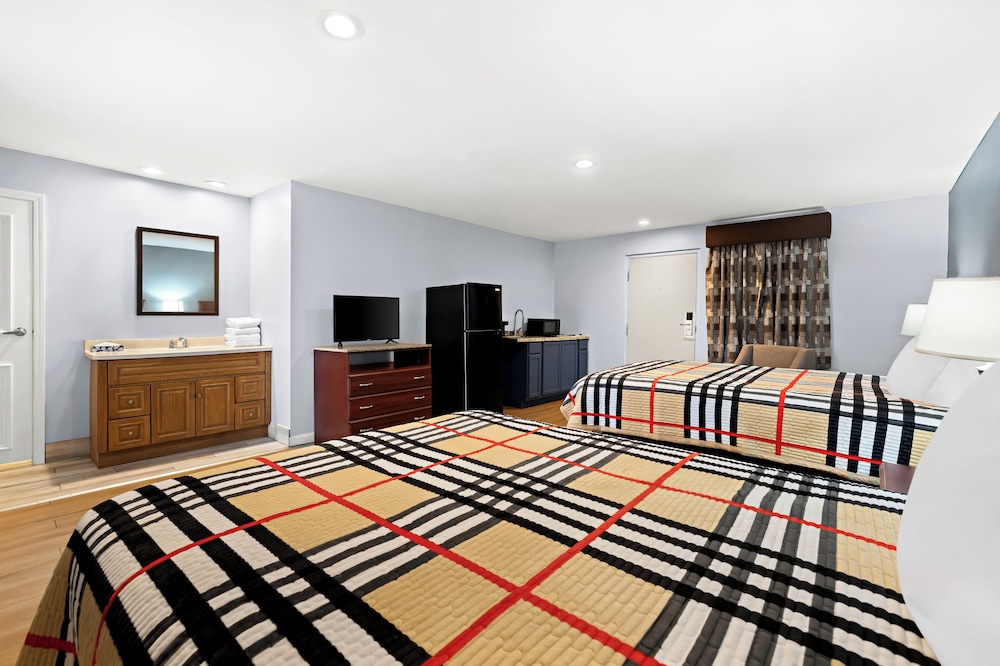 Village Haven Inn & Extended Stay - photo 11