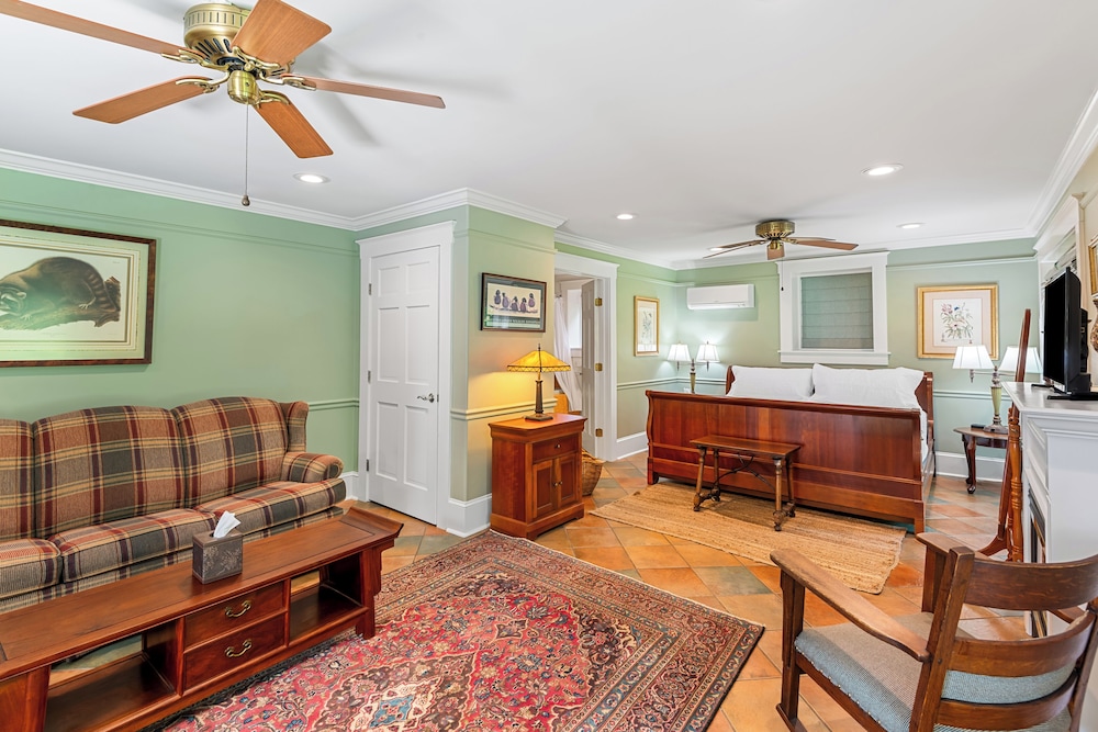 Benn Conger Inn - photo 22