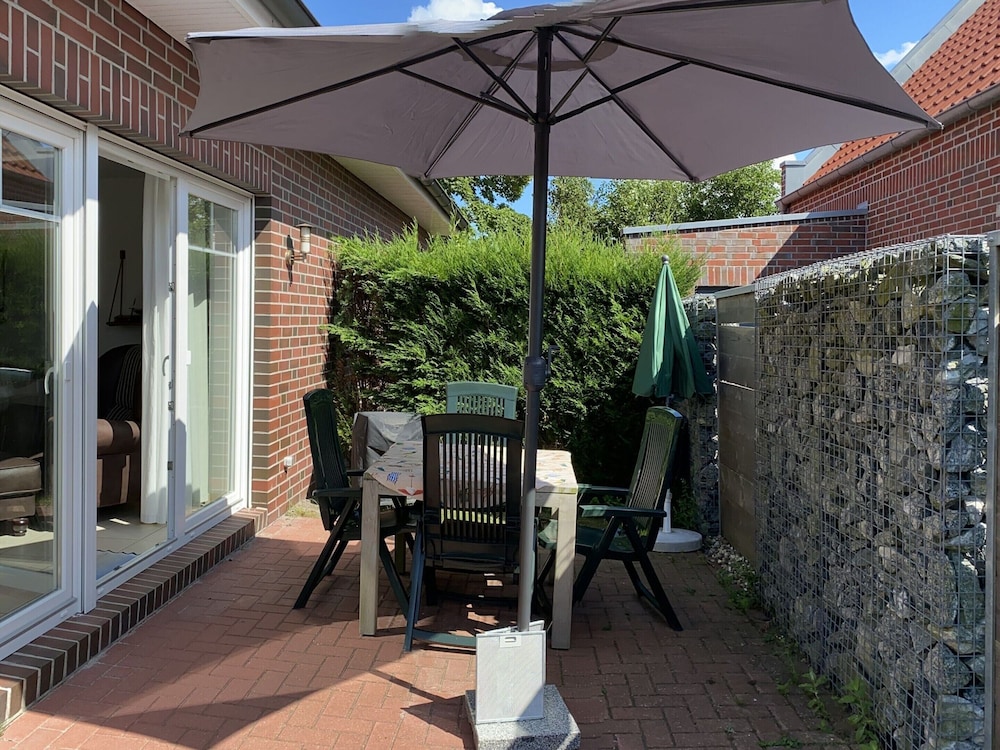 Doppelhaushalfte In Nessmersiel Mit Maritimem Flair — Dornum