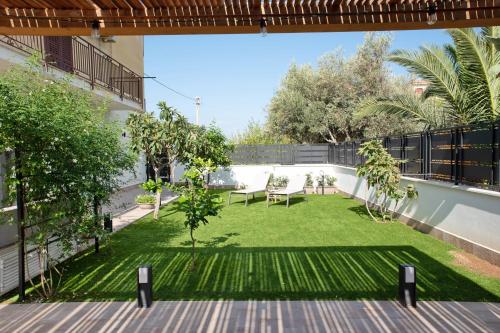 Villa Rosina — 4-Star Luxury Hotel in Cinisi, Italy