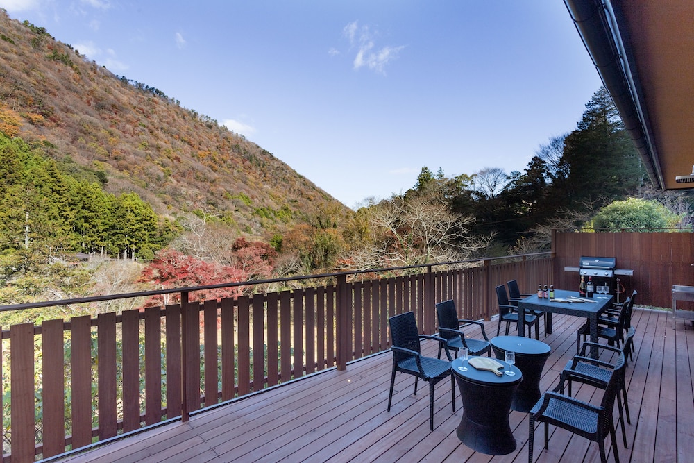 SMART VILLA Hakone Sukumogawa Riverside — 4-Star Luxury Hotel in Hakone, Japan