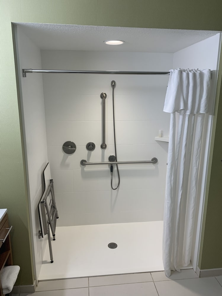 Home2 Suites by Hilton Rapid City - photo 28