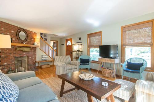 Central Ac Close To Nauset Beach — Orleans