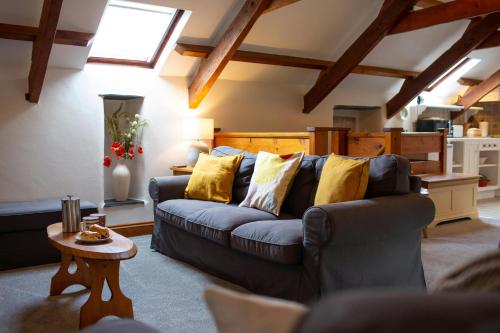 Ty Tatws Fishguard Pembrokeshire pet-friendly hotel Letterston