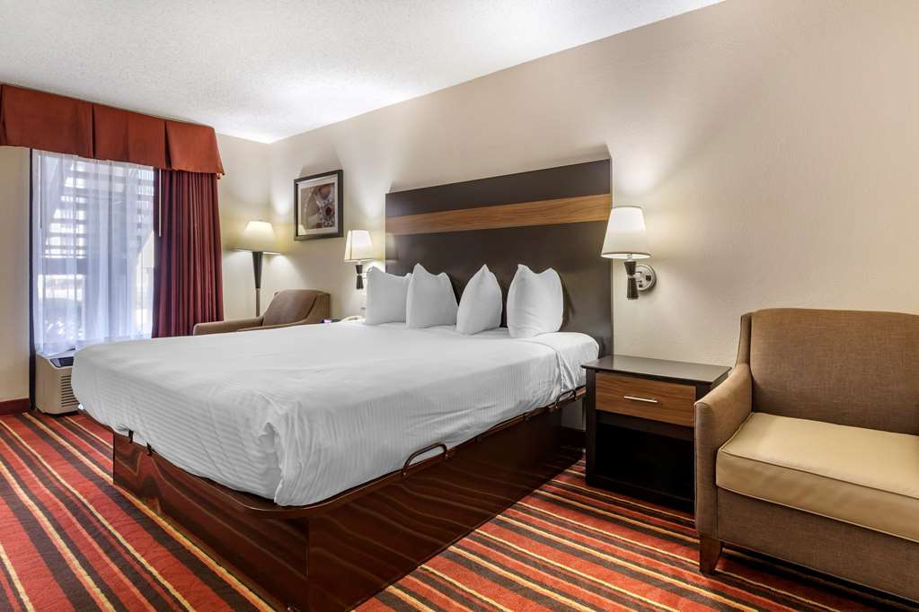 Best Western Lindale Inn - photo 20